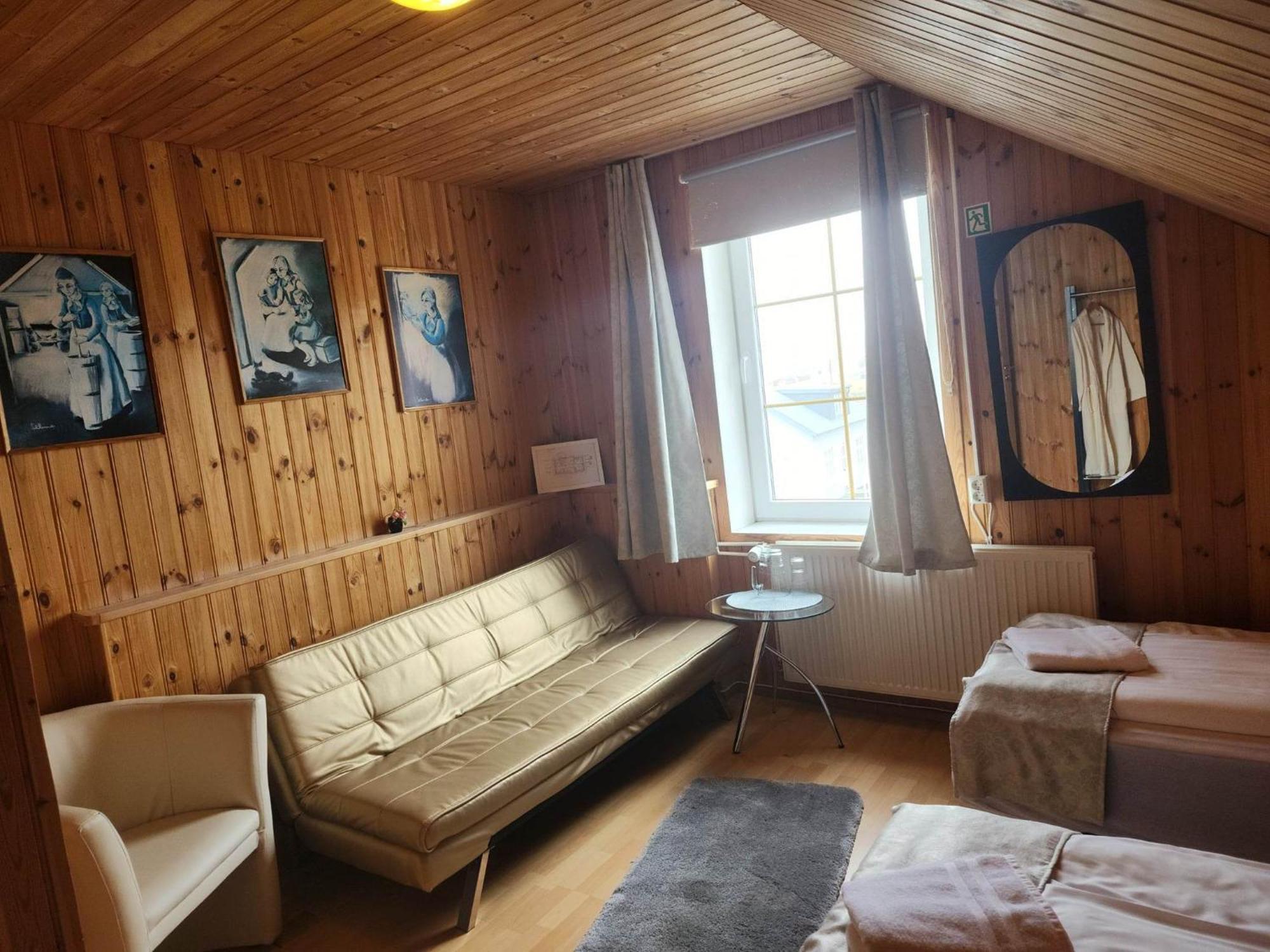 Guesthouse Kiljan Blonduos Chambre photo